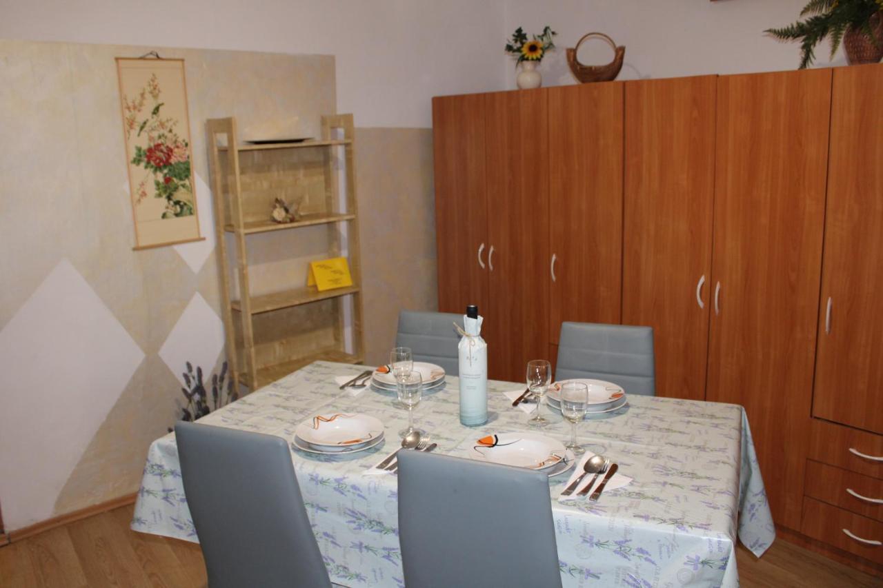 Apartment Retro III Κόπερ Εξωτερικό φωτογραφία
